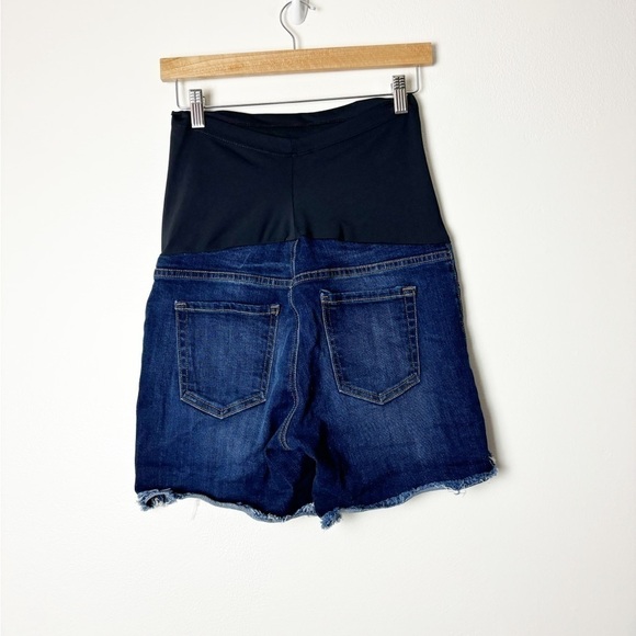 JUST BLACK • Women’s Dark Wash Distressed Cutoff Jean Full Belly Band Shorts - Picture 2 of 5